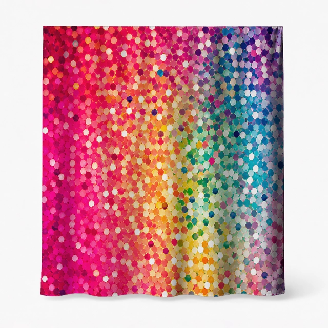 Badeforhæng – pixeleret mosaikmønster med lilla, lyserød, rød, orange, blå og grønne nuancer i gradient.