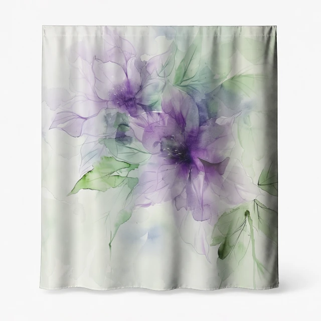 Badeforhæng – blomstermotiv med lilla og lyserøde blomster samt grønne blade i akvarelstil.