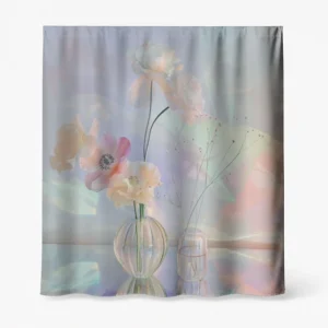 Badeforhæng – blomstermotiv med rosa, beige, hvid på blå og lysegrøn baggrund i akvarelstil.