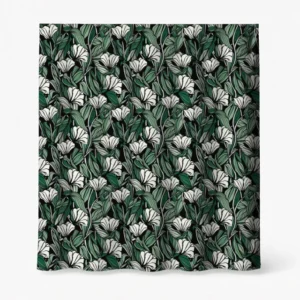 Badeforhæng – sort baggrund med hvide blomster og mørkegrønne blade i naturinspireret mønster.