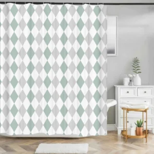 Badeforhæng med harlekin mønster i støvet grøn, grå og hvid